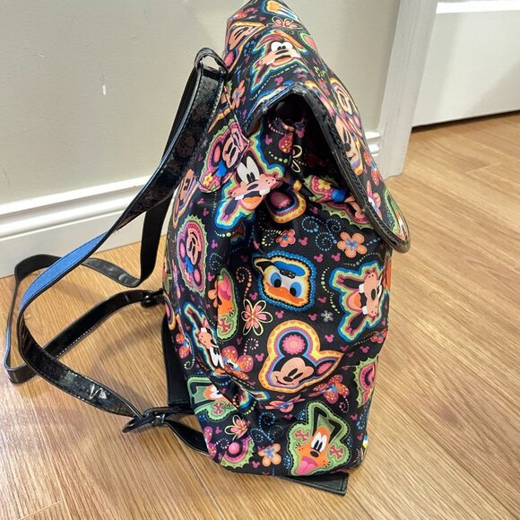 RARE DISNEY PARK EXCLUSIVE KNAPSACK / BACKPACK BAG main image 15